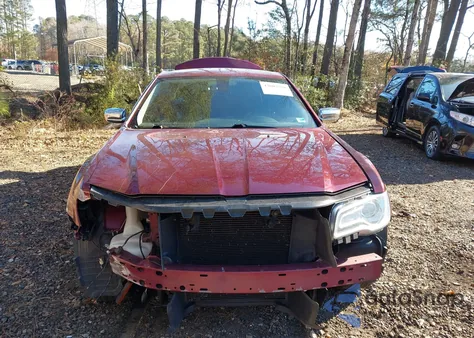 2020 Chrysler 300 Limited Awd из США, поврежденный, VIN 2C3CCAKG9LH146082